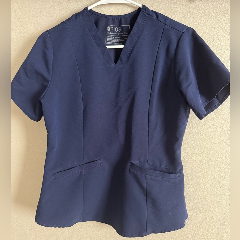 Figs Casma Slim Top Size XS Navy Blue